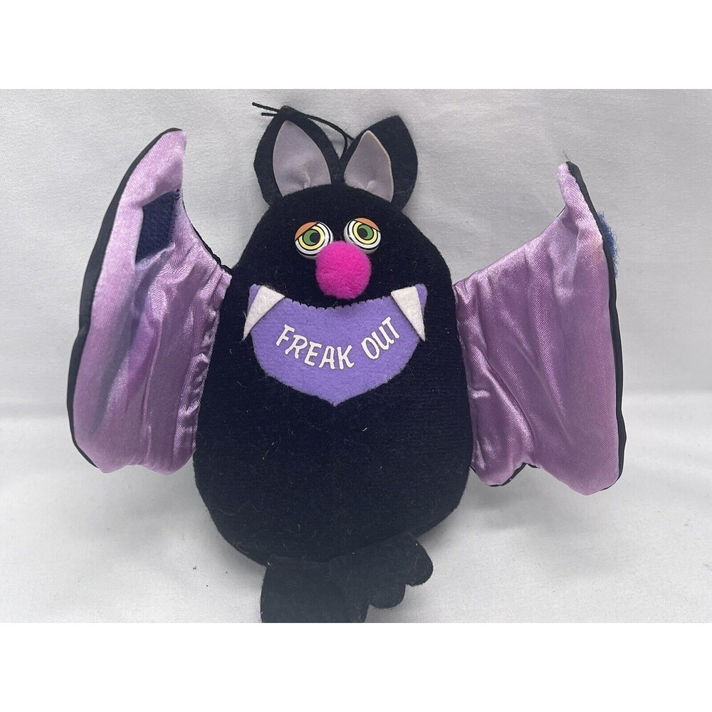 VINTAGE RUSS BERRIE BAT FREAK OUT Halloween Plush Stuffed Animal Toy RARE